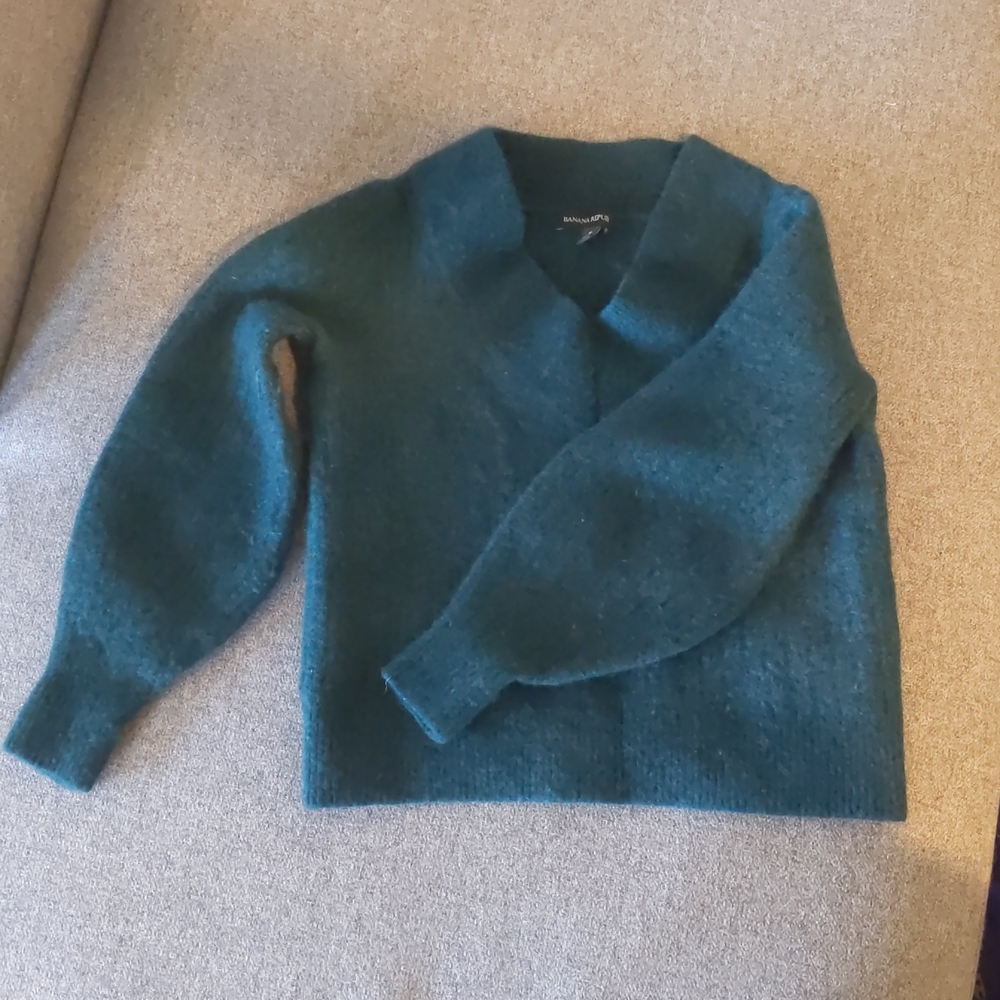 ☘️ DONATED ☘️ Teal Wool Banana Republic Sweater